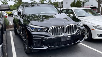 Used 2022 BMW X6 xDrive40i w/ Executive Package