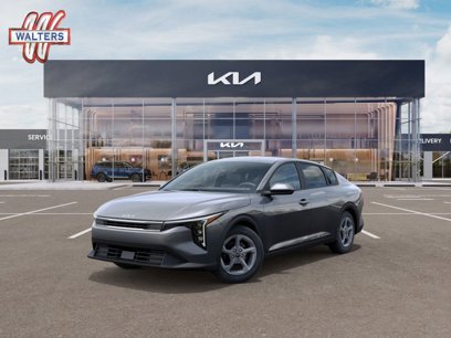 New 2025 Kia K4 LXS