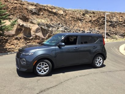 Certified 2022 Kia Soul LX w/ Technology Package