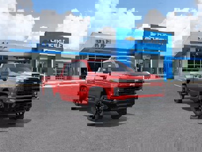 New 2025 Chevrolet Silverado 2500 Custom w/ Custom Value Package