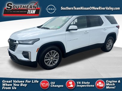 Used 2022 Chevrolet Traverse LT