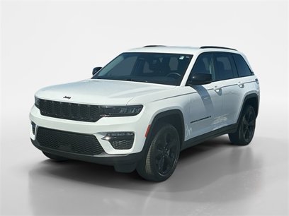 Used 2023 Jeep Grand Cherokee Limited w/ Black Appearance Package