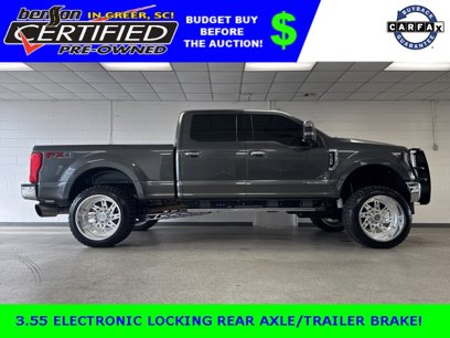 Used 2017 Ford F350 Lariat w/ Chrome Package