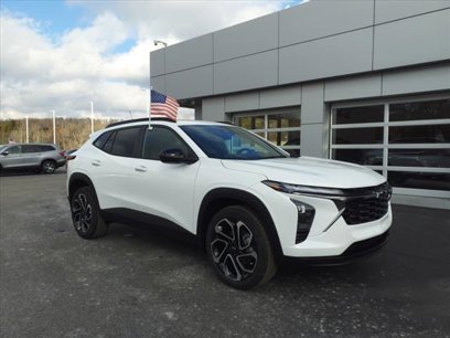 New 2025 Chevrolet Trax RS w/ Driver Confidence Package