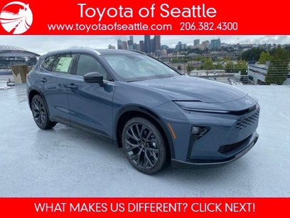 New 2025 Toyota Crown Signia