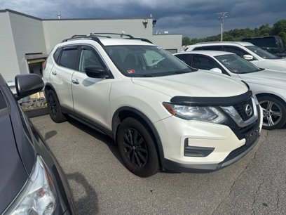 Used 2017 Nissan Rogue SV w/ Midnight Edition Package