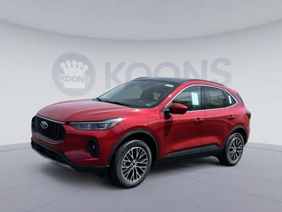 New 2025 Ford Escape SE w/ PHEV Premium Package