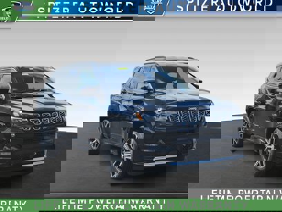 New 2025 Jeep Compass Limited w/ High Altitude Package