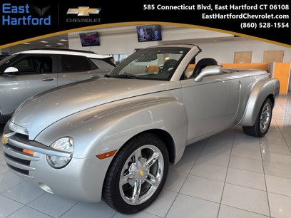 Used 2005 Chevrolet SSR w/ Preferred Equipment Group