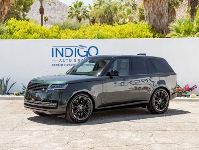 New 2025 Land Rover Range Rover SE