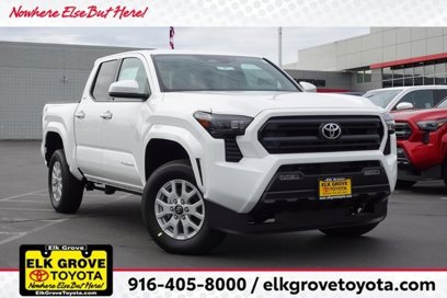 New 2025 Toyota Tacoma SR5