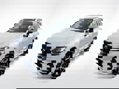 Used 2022 Volvo XC60 T8 R-Design w/ Advanced Package