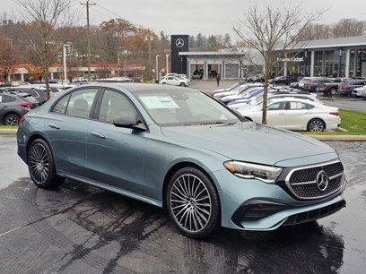 New 2025 Mercedes-Benz E 350 4MATIC Sedan