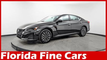 Used 2024 Nissan Altima 2.5 SV