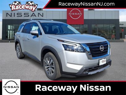 New 2025 Nissan Pathfinder SL