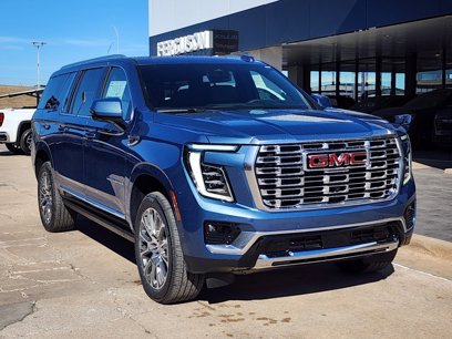 New 2025 GMC Yukon XL Denali w/ Sun & Power Step Package