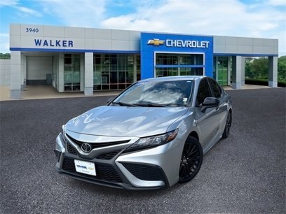 Used 2021 Toyota Camry SE