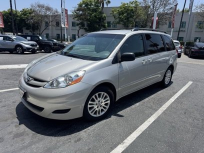 Used 2010 Toyota Sienna LE