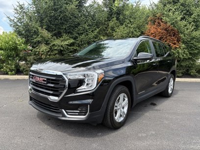 Used 2024 GMC Terrain SLE w/ Driver Convenience Package