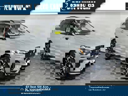 New 2025 Volvo XC60 B5 Plus w/ Protection Package Premier
