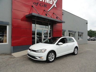 Used 2018 Volkswagen Golf SE