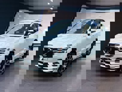 Used 2021 Volvo XC60 T5 Inscription w/ Climate Package