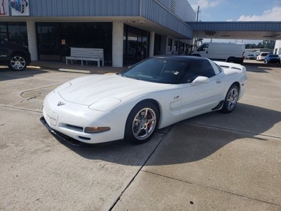 Used 1999 Chevrolet Corvette Coupe w/ Roof Pkg