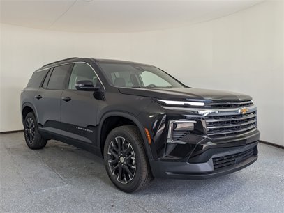 New 2025 Chevrolet Traverse LT w/ Sun and Wheel Package