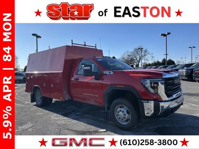 New 2025 GMC Sierra 3500 Pro w/ Convenience Package