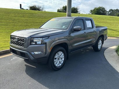 Used 2023 Nissan Frontier SV w/ SV Convenience Package