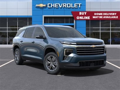 New 2025 Chevrolet Traverse LT w/ Driver Confidence Package