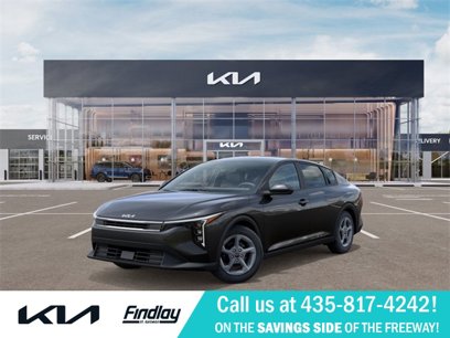 New 2025 Kia K4 LXS