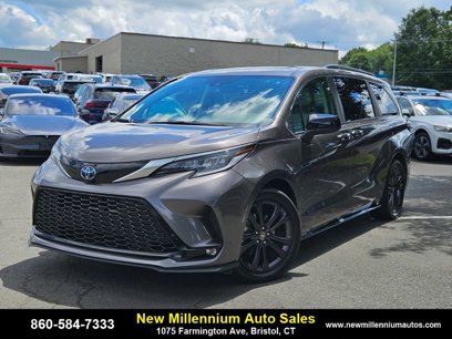 Used 2022 Toyota Sienna XSE