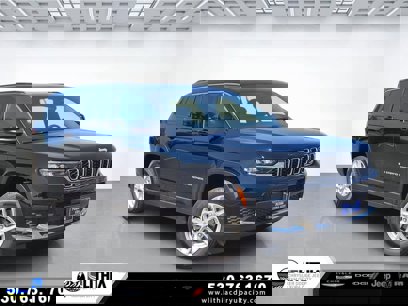New 2025 Jeep Grand Cherokee L Laredo w/ Luxury Tech Group I