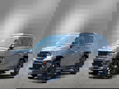 New 2025 Jeep Grand Cherokee Altitude