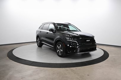 Used 2023 Kia Sorento S w/ Panoramic Sunroof Package