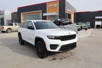 New 2025 Jeep Grand Cherokee Altitude