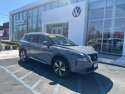 Used 2021 Nissan Rogue SL w/ Premium Package