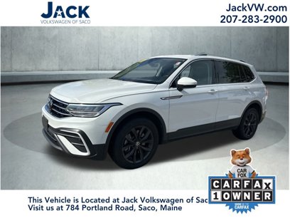 Used 2022 Volkswagen Tiguan SE w/ Panoramic Sunroof Package