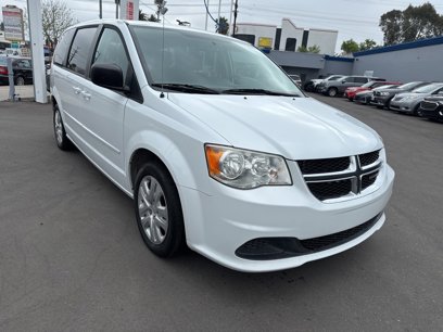 Used 2016 Dodge Grand Caravan SE w/ Quick Order Package 29E SE