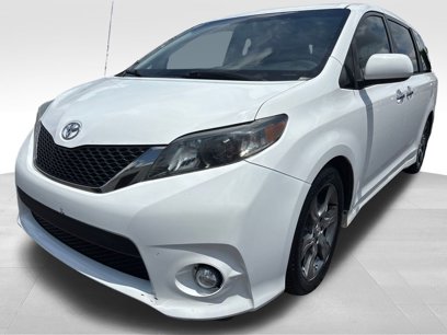 Used 2013 Toyota Sienna SE