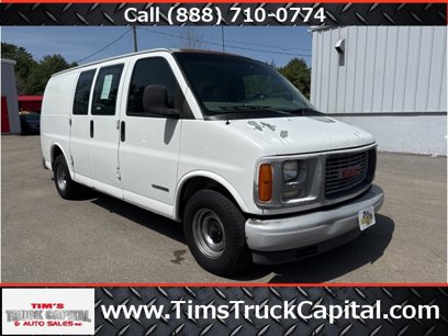 Used 2000 GMC Savana 1500 w/ Marketing Option Pkg 1SB