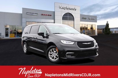 Used 2023 Chrysler Pacifica Touring-L