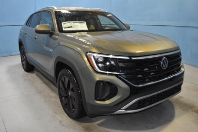 New 2025 Volkswagen Atlas Cross Sport SE