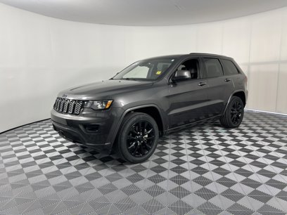 Used 2020 Jeep Grand Cherokee Altitude