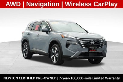 Used 2025 Nissan Rogue SL