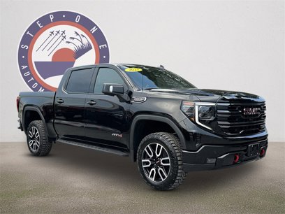 Used 2025 GMC Sierra 1500 AT4 w/ AT4 Premium Package