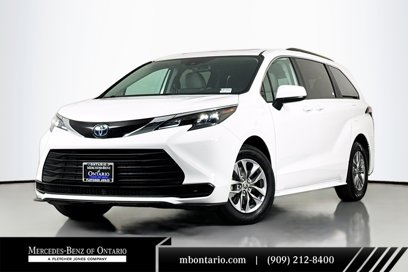 Used 2024 Toyota Sienna LE