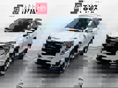 Used 2024 GMC Terrain SLE