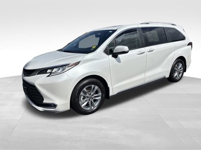 Certified 2022 Toyota Sienna Limited